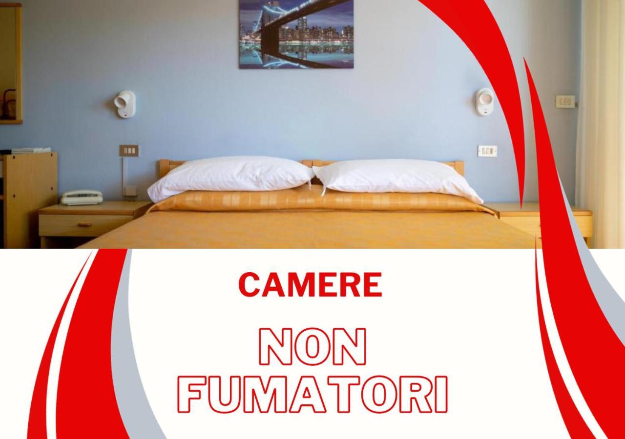 Hotel Quattropalme Tortoreto Εξωτερικό φωτογραφία