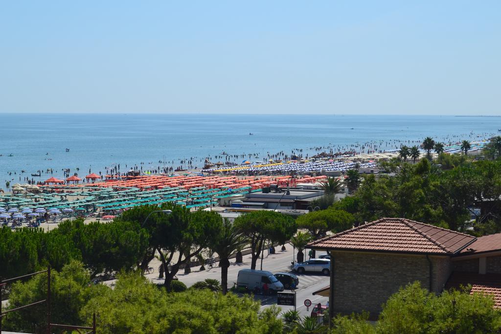 Hotel Quattropalme Tortoreto Εξωτερικό φωτογραφία