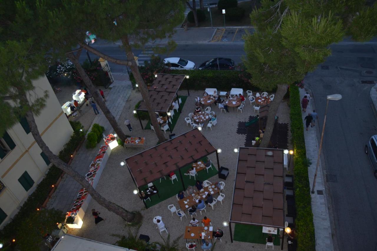Hotel Quattropalme Tortoreto Δωμάτιο φωτογραφία